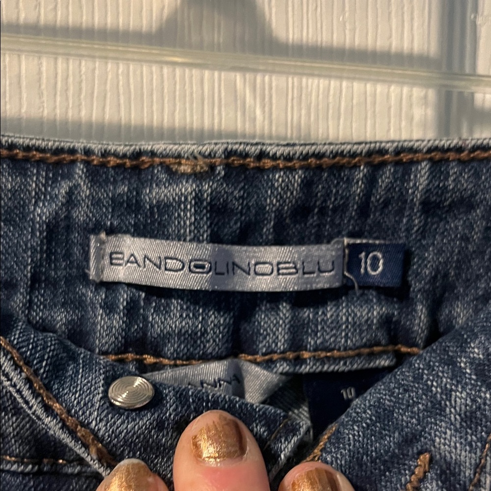 Women’s Sz 10 Bandolino Dark Blue Denim Jeans